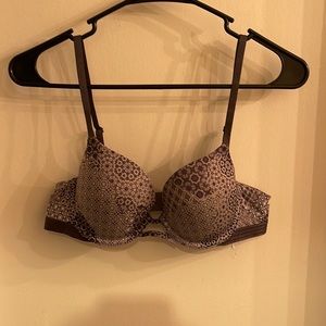 Savage X Fenty Lightly Lined T-Shirt Bra - Size 36 A